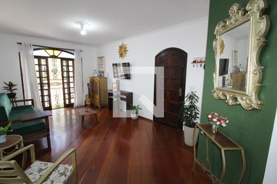 Casa à venda com 3 quartos, 239m² em Vila Formosa, São Paulo