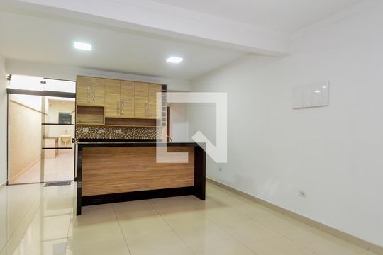 Sala de casa à venda com 2 quartos, 140m² em Vila Camargos, Guarulhos