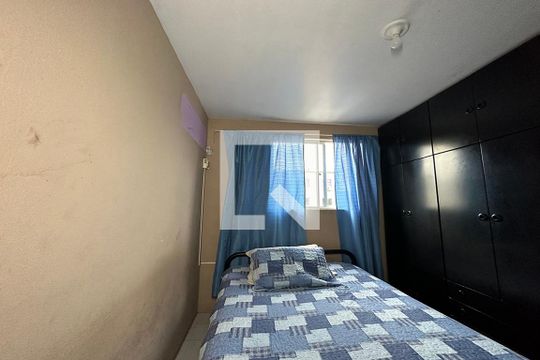 Quarto 1 de apartamento à venda com 2 quartos, 48m² em Duque de Caxias, São Leopoldo
