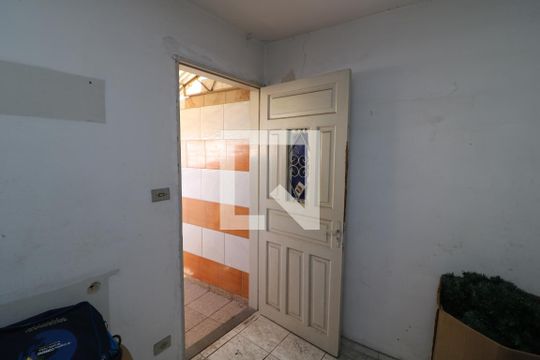 Quarto de Serviço de casa à venda com 3 quartos, 200m² em Chácara Mafalda, São Paulo