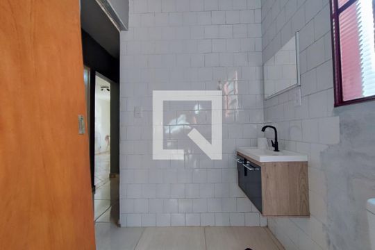 Banheiro e Área de Serviço de casa à venda com 3 quartos, 90m² em Jardim San Diego, Campinas