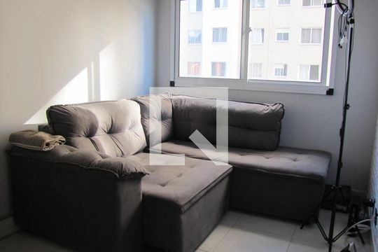 Sala de apartamento para alugar com 1 quarto, 28m² em Vila Penteado, São Paulo