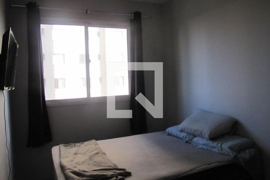 Suíte de apartamento para alugar com 1 quarto, 28m² em Vila Penteado, São Paulo