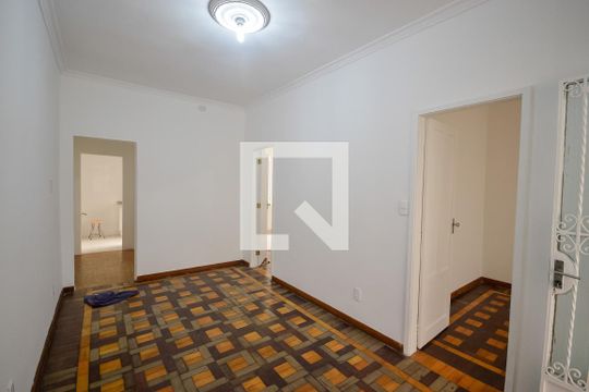 Sala de casa de condomínio para alugar com 2 quartos, 60m² em Grajau, Rio de Janeiro
