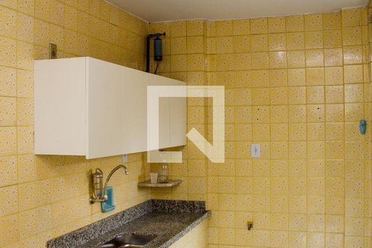 Cozinha de apartamento à venda com 2 quartos, 60m² em Méier, Rio de Janeiro