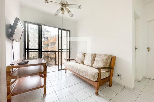 Apartamento para alugar com 1 quarto, 59m² em Jardim Três Marias, Guarujá
