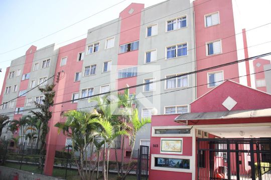 Fachada do bloco de apartamento à venda com 2 quartos, 42m² em Jardim Casa Pintada, São Paulo