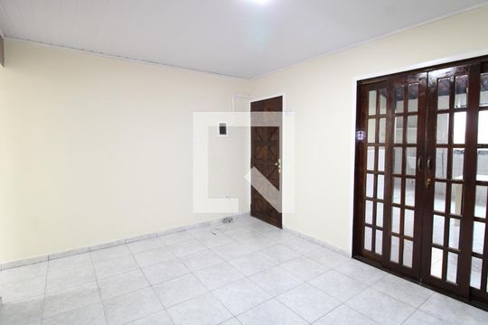 Casa para alugar com 1 quarto, 120m² em Vila Gustavo, São Paulo