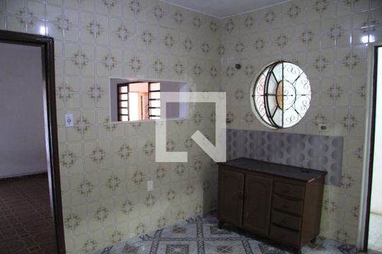 Cozinha de casa à venda com 1 quarto, 75m² em Jardim Moreira, Guarulhos