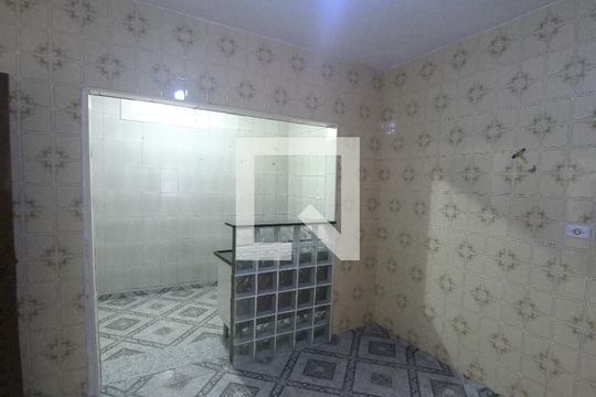 Cozinha de casa à venda com 1 quarto, 75m² em Jardim Moreira, Guarulhos