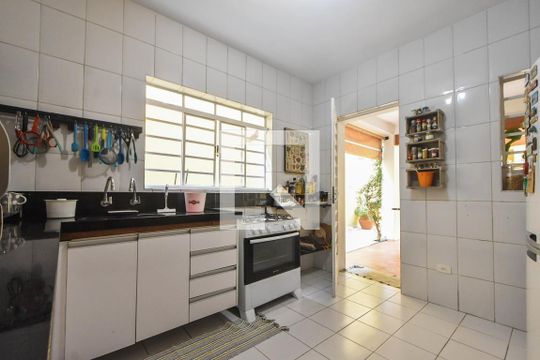 Cozinha  de casa à venda com 4 quartos, 200m² em Brooklin Paulista, São Paulo