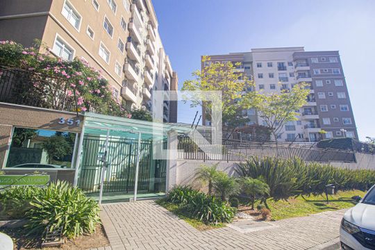 Fachada de apartamento à venda com 2 quartos, 65m² em Tingui, Curitiba