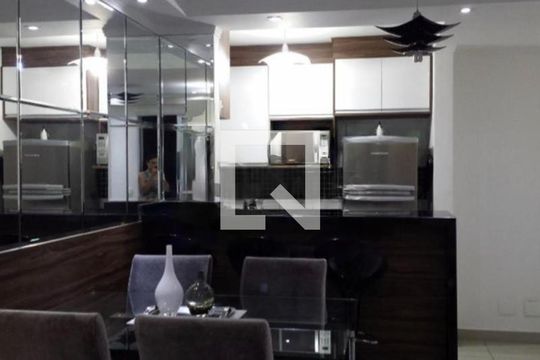 Kitnet/Studio à venda com 3 quartos, 65m² em Jardim Iris, São Paulo
