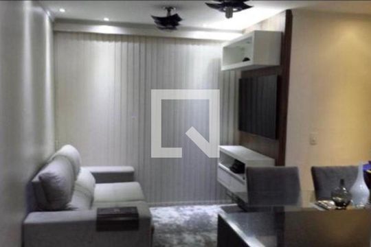 Kitnet/Studio à venda com 3 quartos, 65m² em Jardim Iris, São Paulo