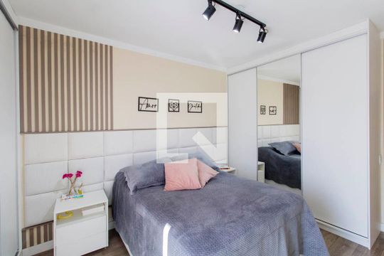 Suíte 1 de casa à venda com 3 quartos, 156m² em Cidade Antônio Estevão de Carvalho, São Paulo