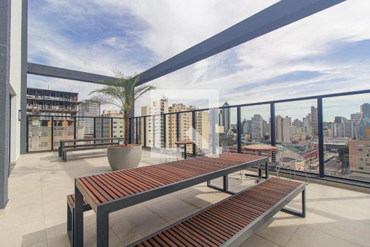 Área comum de kitnet/studio para alugar com 1 quarto, 17m² em Centro, Curitiba