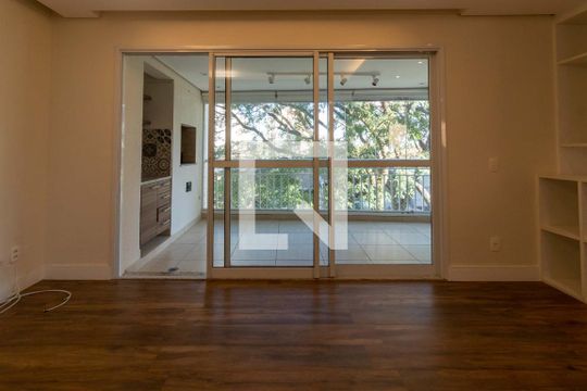 Sala de apartamento à venda com 2 quartos, 95m² em Vila Gomes, São Paulo