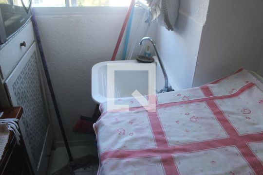 Cozinha e Área de Serviço de apartamento à venda com 2 quartos, 44m² em Usina Piratininga, São Paulo