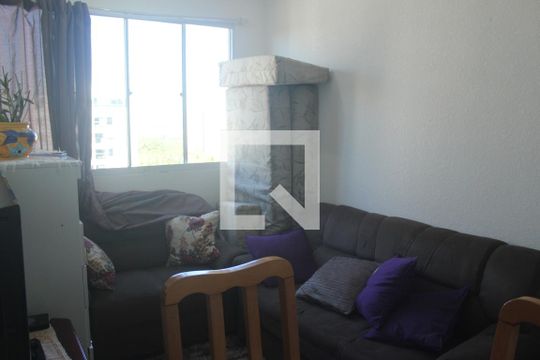 Sala de apartamento à venda com 2 quartos, 44m² em Usina Piratininga, São Paulo