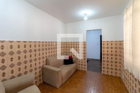 Casa à venda com 2 quartos, 360m² em Santa Helena (barreiro), Belo Horizonte