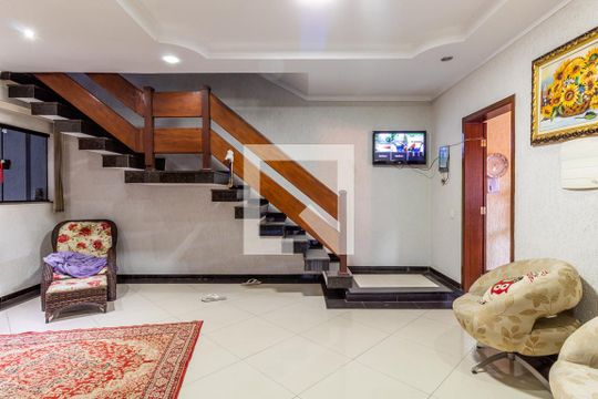 Sala de casa à venda com 3 quartos, 280m² em Jardim Maria Helena, Guarulhos