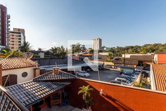 Sacada Quarto 2  de casa à venda com 3 quartos, 280m² em Jardim Maria Helena, Guarulhos