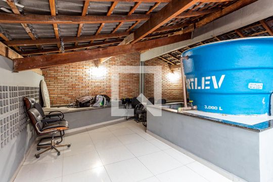 Área Academia de casa à venda com 3 quartos, 280m² em Jardim Maria Helena, Guarulhos