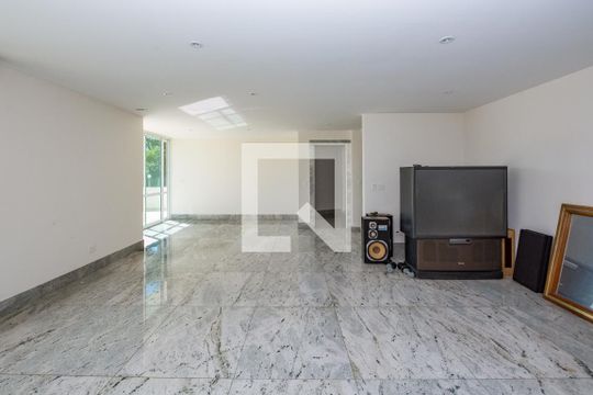 Sala 1 de casa de condomínio à venda com 4 quartos, 700m² em Residencial Sul, Nova Lima