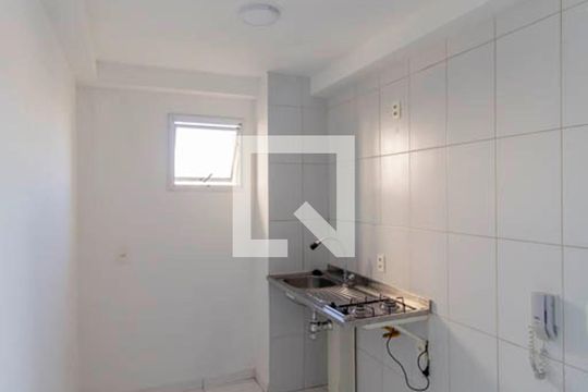 Sala e Cozinha Integrada de apartamento à venda com 2 quartos, 63m² em Jardim Santa Teresinha, São Paulo
