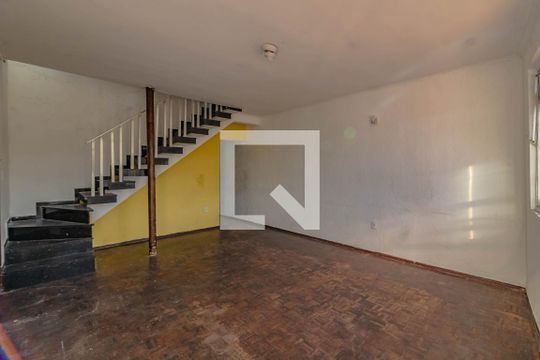 Sala de casa à venda com 3 quartos, 600m² em Jabaquara, São Paulo