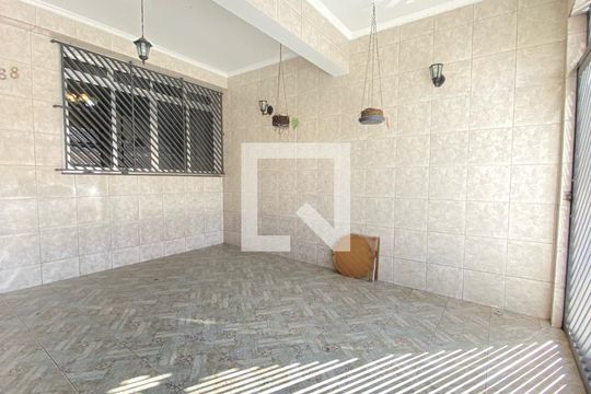 Garagem de casa à venda com 3 quartos, 198m² em Vila Gomes Cardim, São Paulo