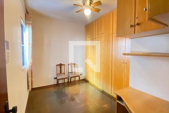 Quarto 1  de casa à venda com 3 quartos, 198m² em Vila Gomes Cardim, São Paulo