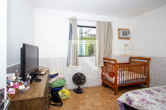Quarto 2 de apartamento para alugar com 2 quartos, 49m² em Jardim Fluminense, São Gonçalo