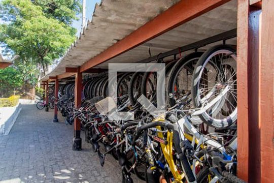 Área Comum - Bicicletário   de apartamento à venda com 2 quartos, 54m² em Engenheiro Goulart, São Paulo