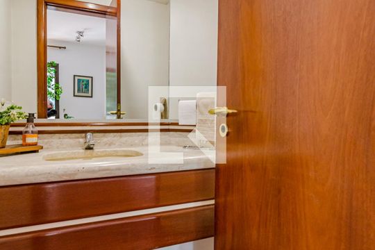 Lavabo de apartamento à venda com 3 quartos, 170m² em Paraíso, São Paulo