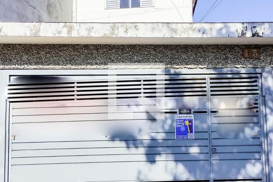 Fachada de casa à venda com 3 quartos, 138m² em Jardim Oriental, São Paulo
