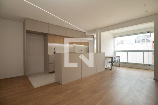 Sala de apartamento à venda com 2 quartos, 61m² em Chácara Santo Antônio, São Paulo