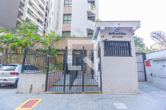 Fachada do Prédio de apartamento à venda com 1 quarto, 28m² em Centro, São Paulo