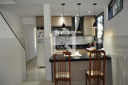 Cozinha de casa à venda com 3 quartos, 200m² em Todos Os Santos, Rio de Janeiro