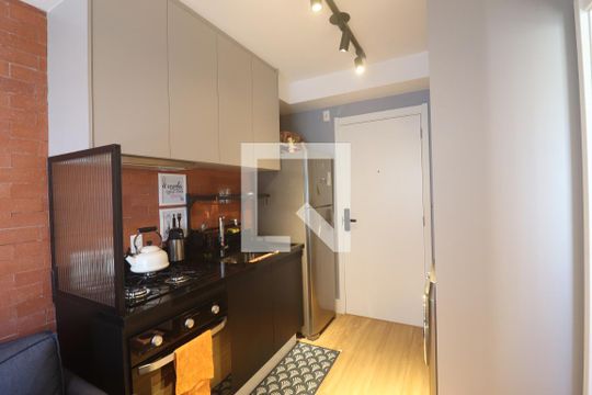 Cozinha  de apartamento à venda com 1 quarto, 31m² em Casa Verde, São Paulo