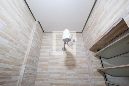 Casa para alugar com 1 quarto, 30m² em Jardim Primeiro de Maio (chacara Fazendinha), Osasco
