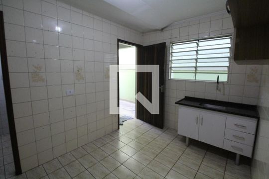 Cozinha de casa de condomínio para alugar com 1 quarto, 36m² em Ipiranga, São Paulo