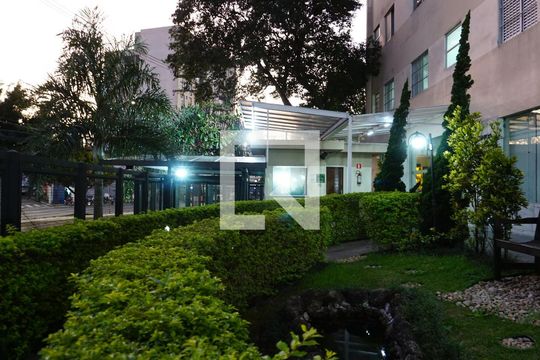 Área comum de apartamento para alugar com 1 quarto, 41m² em Vila Lageado, São Paulo