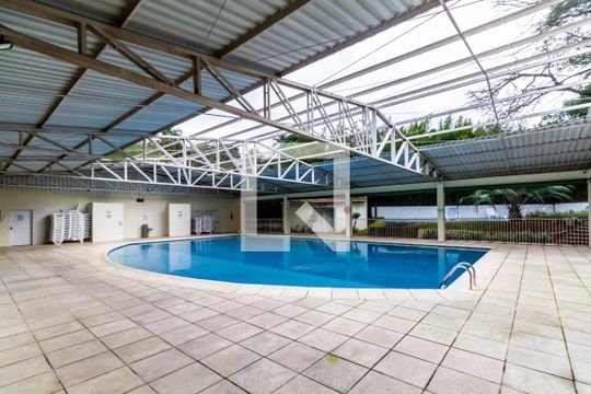 Área comum - Piscina de apartamento para alugar com 3 quartos, 67m² em Partenon, Porto Alegre