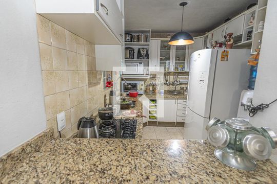 Cozinha de casa à venda com 4 quartos, 400m² em São Francisco, Belo Horizonte