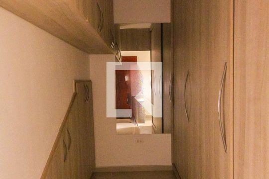 Closet  de casa de condomínio à venda com 3 quartos, 185m² em Vila Matilde, São Paulo
