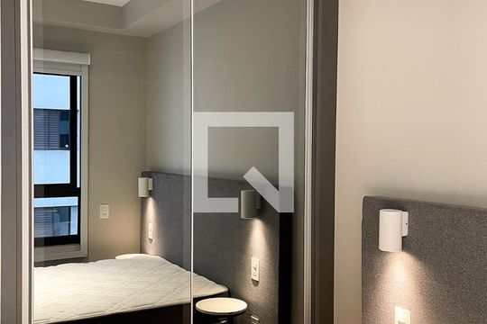Quarto de apartamento à venda com 1 quarto, 32m² em Perdizes, São Paulo