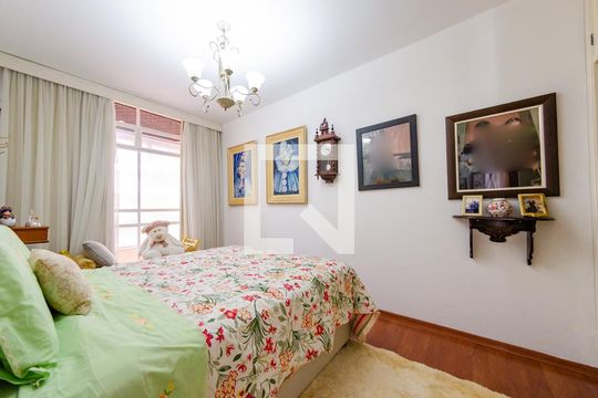 Quarto 1 de casa à venda com 4 quartos, 425m² em Santa Lúcia, Belo Horizonte