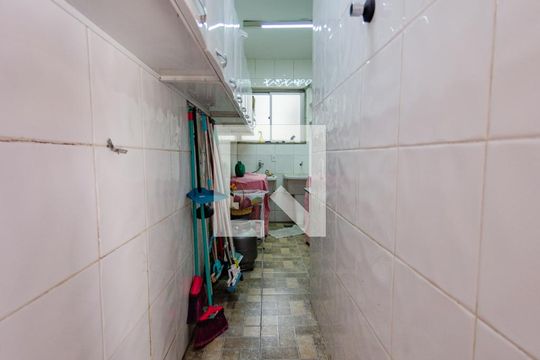 Área de serviço de casa à venda com 4 quartos, 425m² em Santa Lúcia, Belo Horizonte