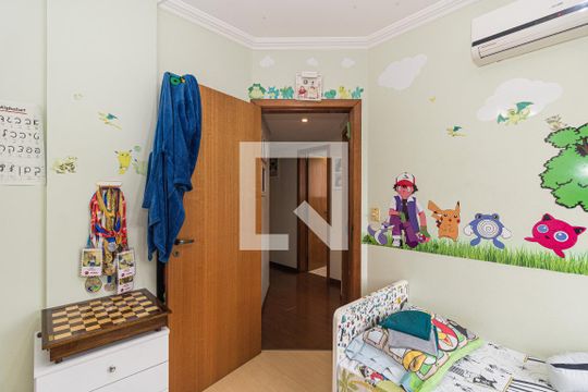 Quarto 2 de apartamento à venda com 3 quartos, 200m² em Lageado, Porto Alegre